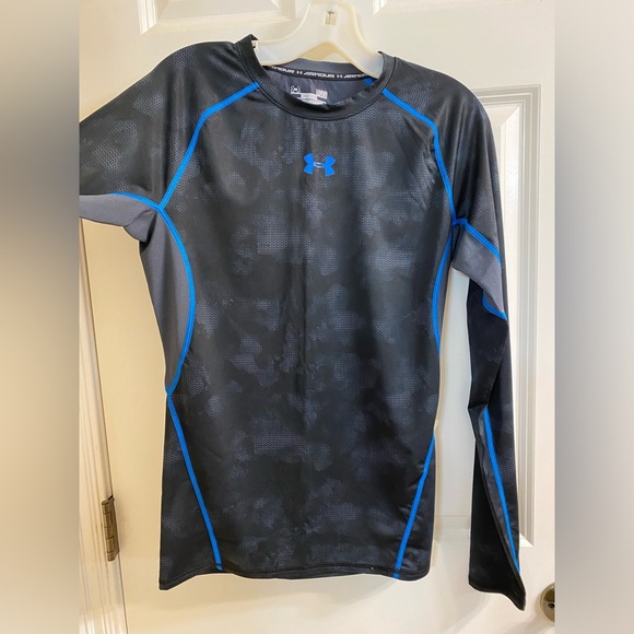 Under Armour Compression Heat Gear LG/G/G Cool Stretch Workout Shirt - Picture 2 of 6